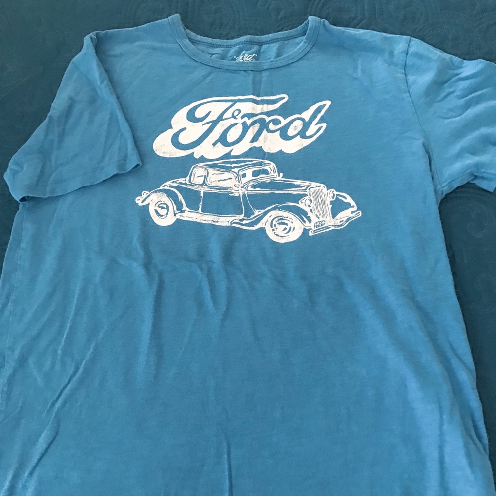 Lucky brand T-shirt